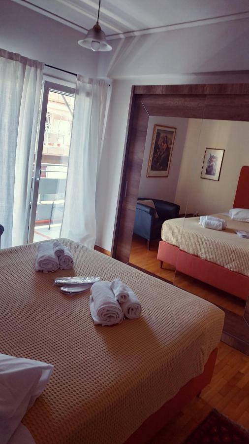 Miracolo Apartment Athens Exterior photo